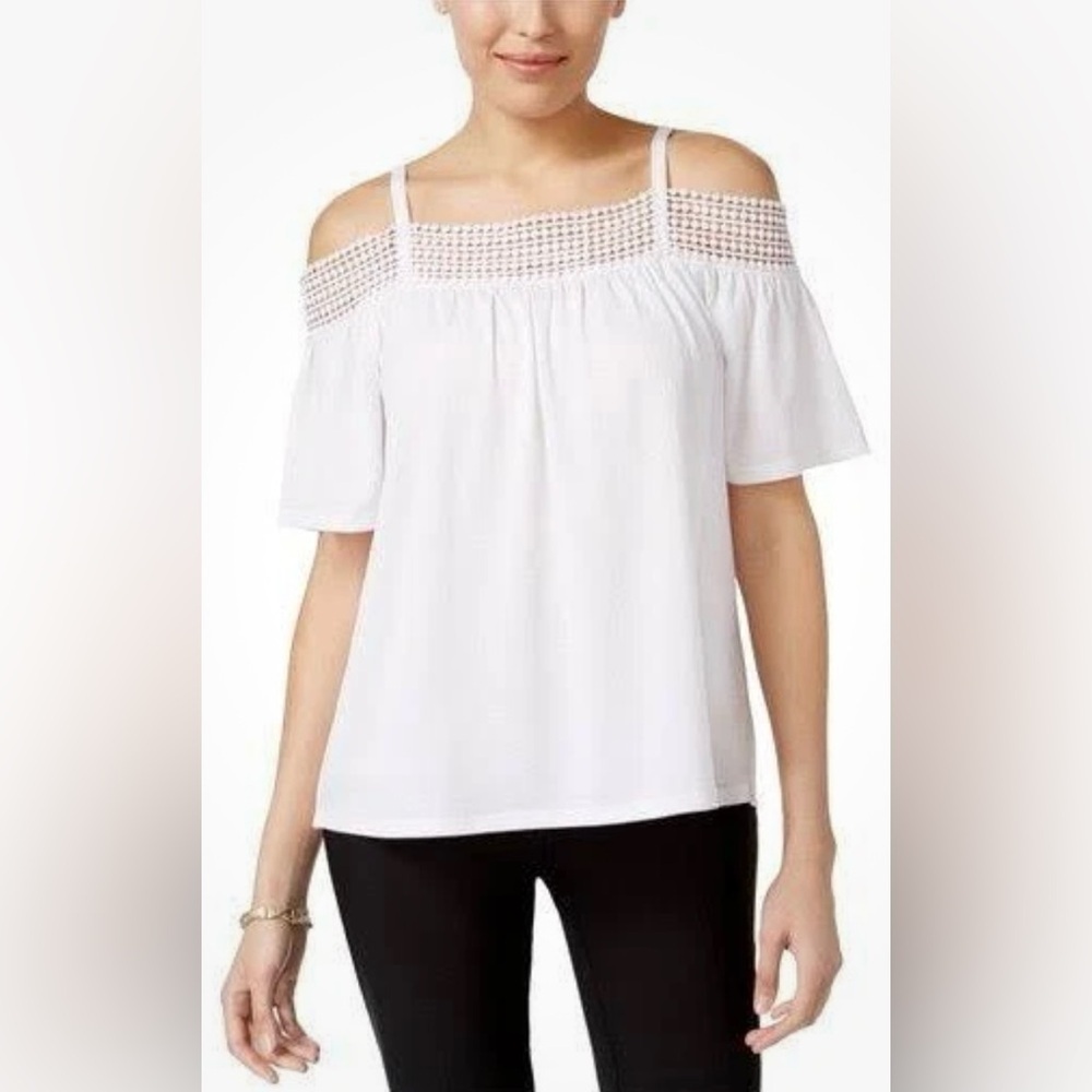 AVENUE gauzy cold shoulder crocheted short flutter sleeve white NWT size 18/20